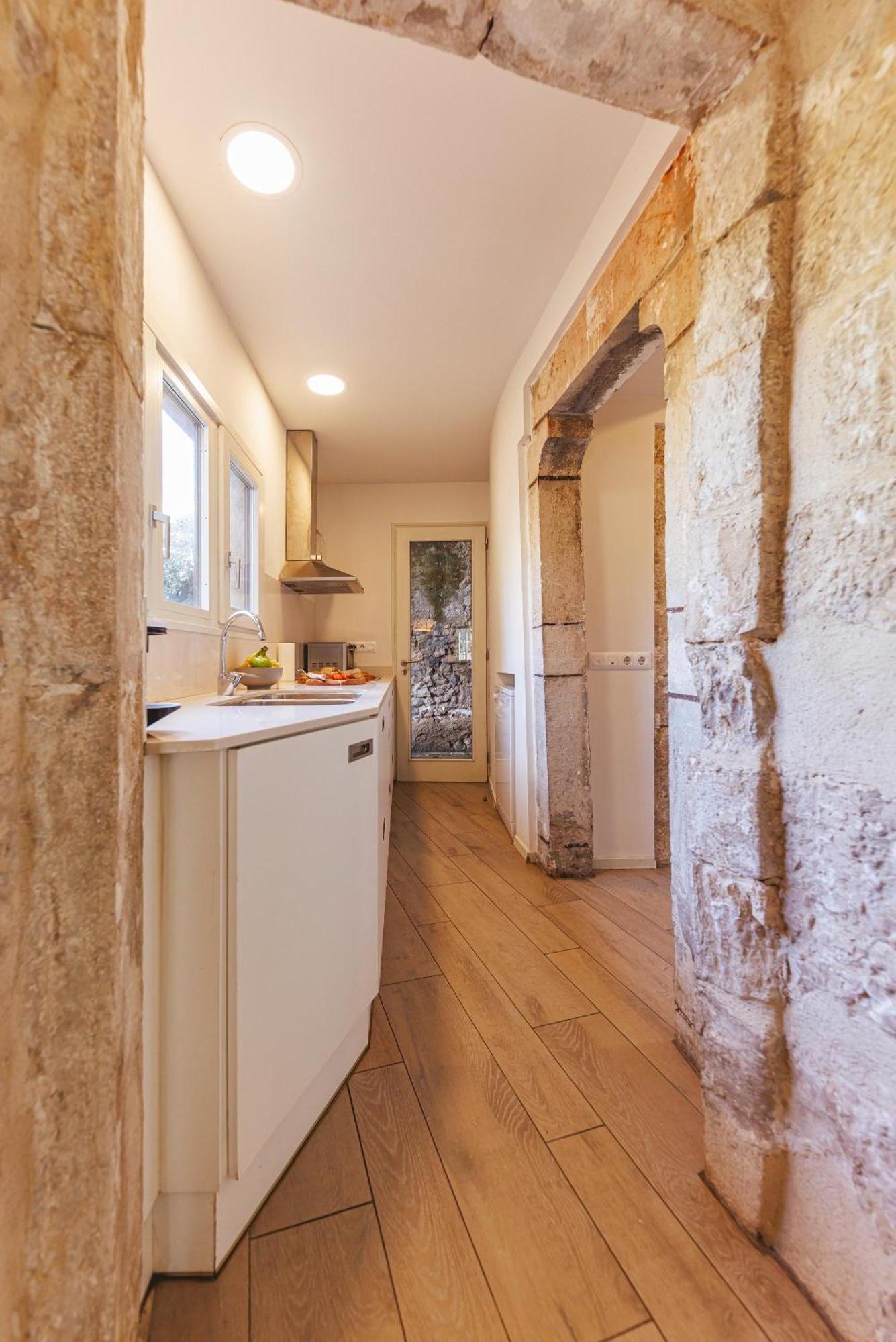 Bravissimo Llebre Duplex, With Patio